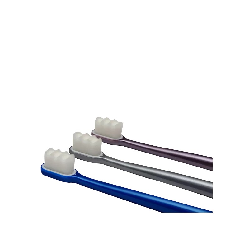 DIVINITY BROSSE A DENT EN MICROFIBRE DE SOIE