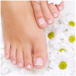 ANAIS – POSE DE VERNIS PERMANENT PIEDS SANS TPO